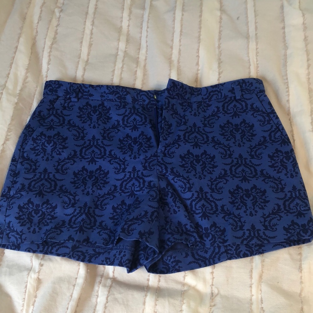 Gap patterned shorts
